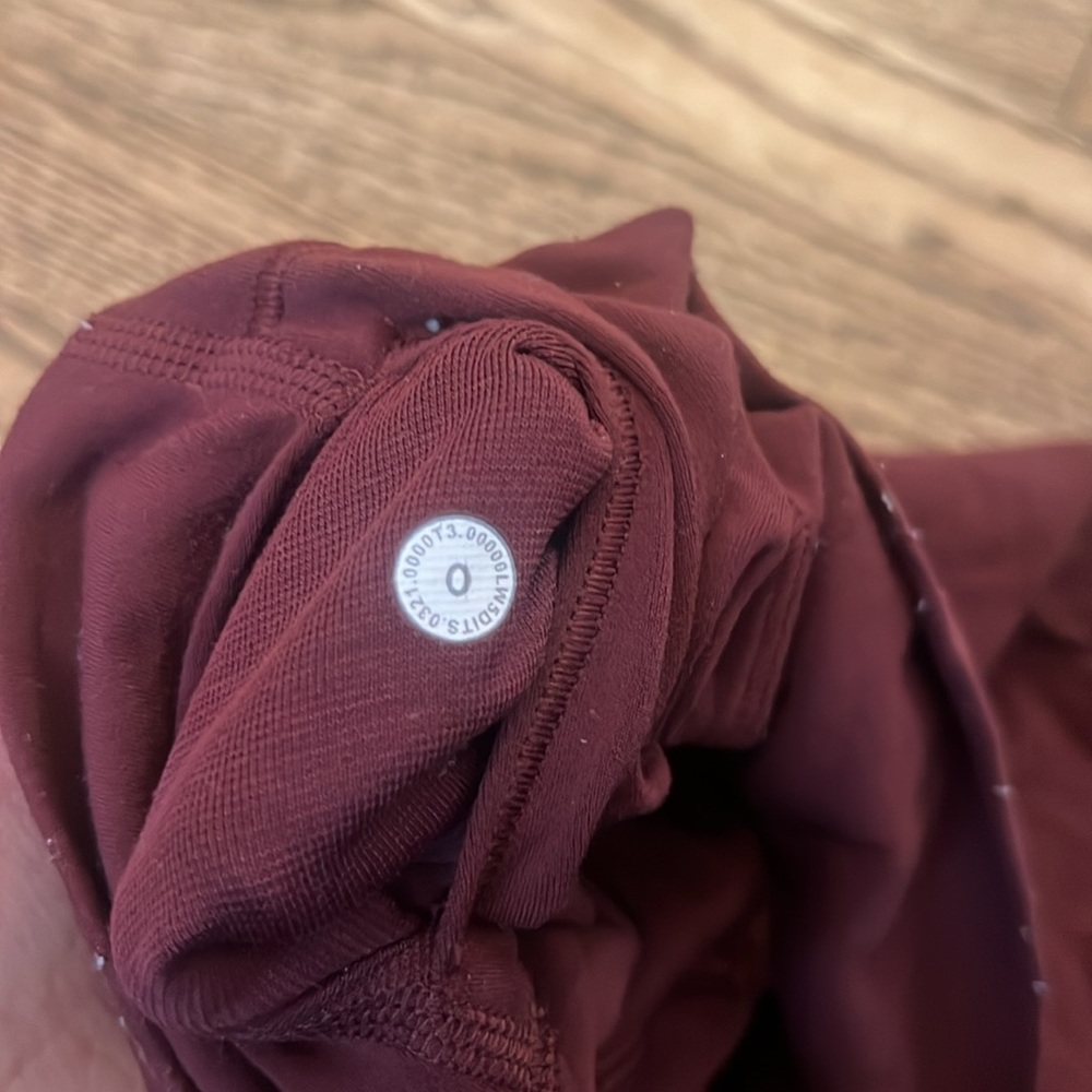 Lululemon Align leggings - Picture 3 of 3